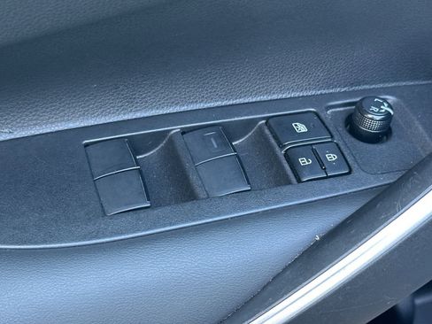 Used 2022 Toyota Corolla SE image 14