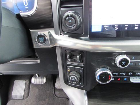 Used 2024 Ford F150 Lariat w/ Tow/Haul Package image 26