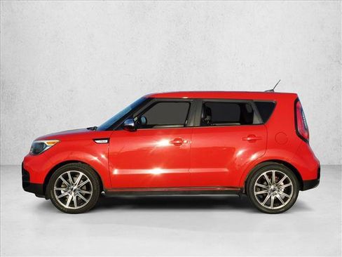 Used 2018 Kia Soul ! FWD image 8