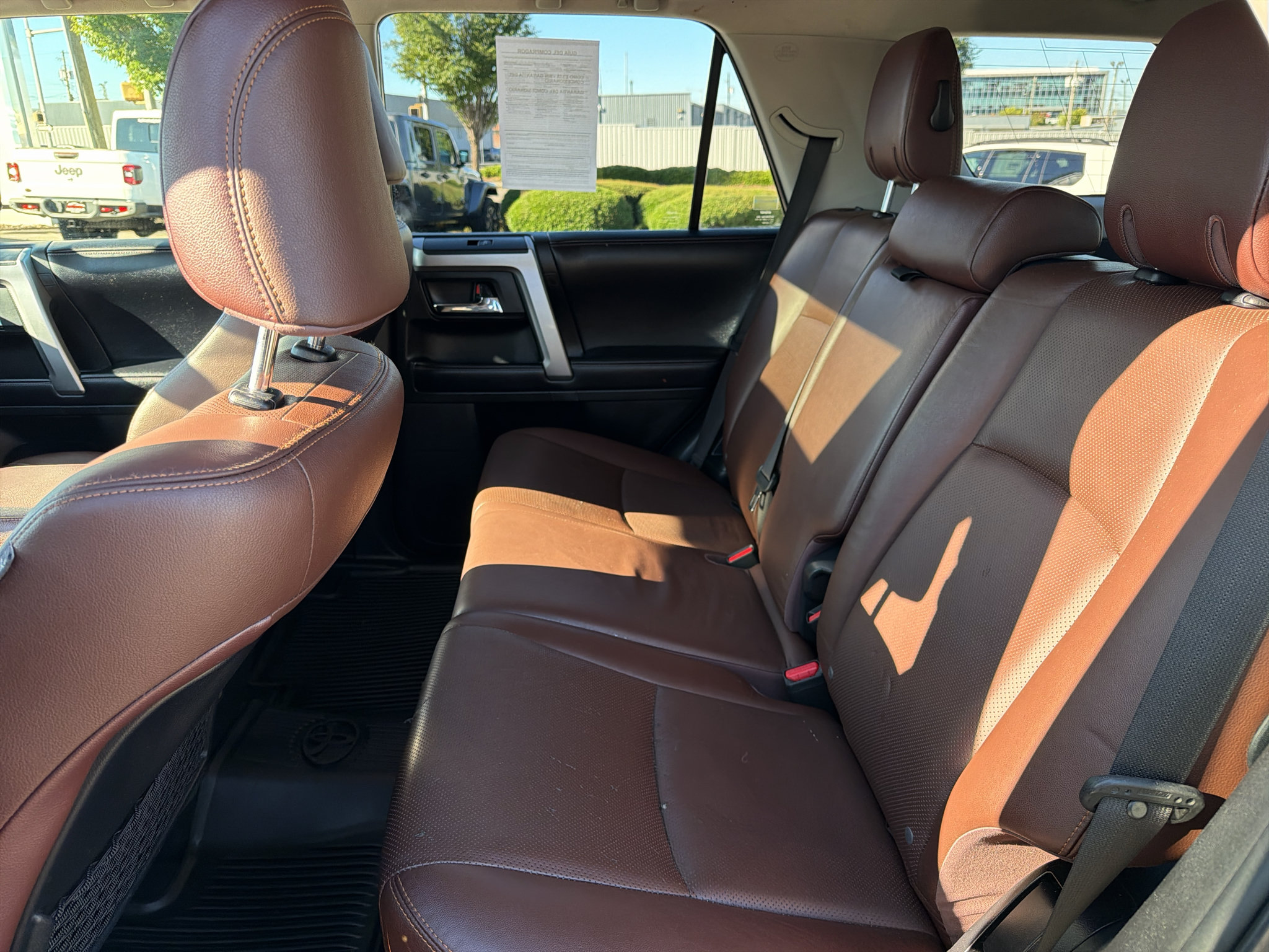 Used 2018 Toyota 4Runner Limited AWD/4WD image 26