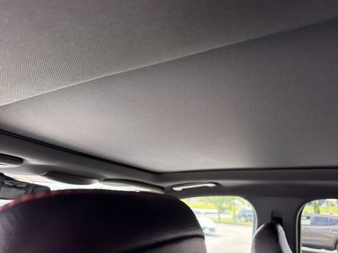 Used 2023 Ford Edge ST-Line AWD/4WD image 15