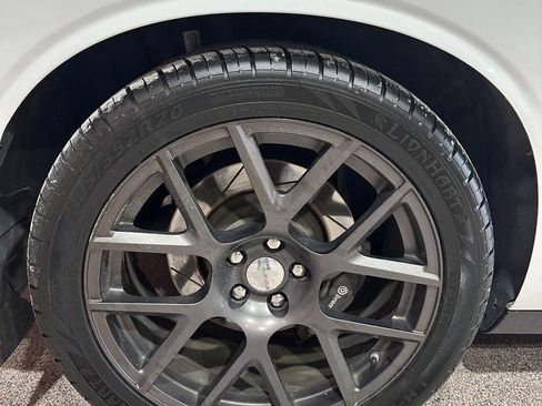 Used 2016 Dodge Challenger R/T Scat Pack w/ Leather Interior Group image 16