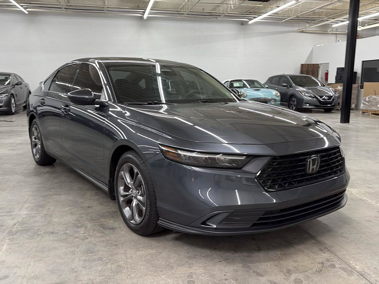Used 2023 Honda Accord EX image 4