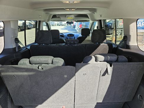 Used 2018 Ford Transit Connect XL image 23