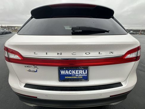 Used 2018 Lincoln MKX Select w/ Select Plus Package image 31