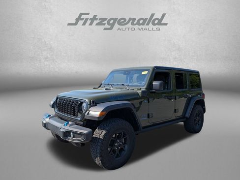 Used 2024 Jeep Wrangler Unlimited AWD/4WD image 2