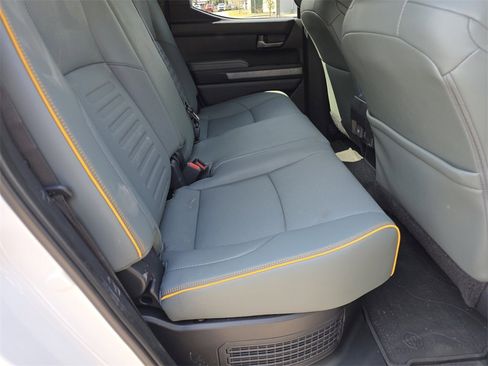 Used 2025 Toyota Tacoma Trailhunter image 17