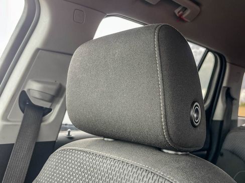 Used 2020 GMC Acadia SLE image 51