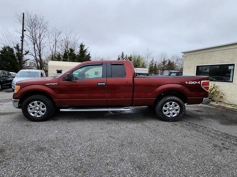 Used 2014 Ford F150 XLT w/ XLT Chrome Package image 4