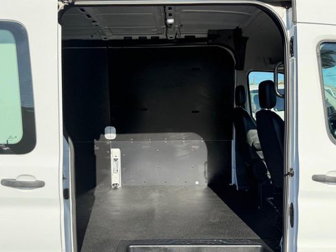Used 2020 Ford Transit 250 Medium Roof w/ Load Area Protection Package image 20