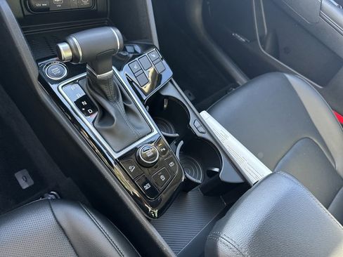 Used 2023 Kia Sportage SX image 36