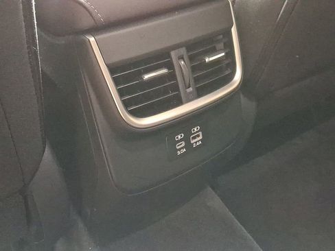 Certified 2025 Subaru Outback Premium image 30