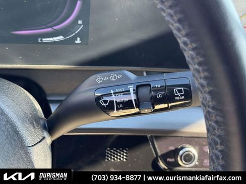 Used 2024 Kia Sportage EX image 18