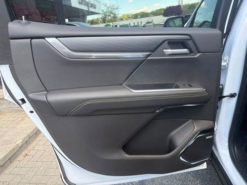 New 2026 GMC Acadia Elevation w/ Black Edition AWD/4WD image 18