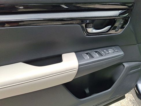 Used 2024 Honda CR-V EX-L image 9