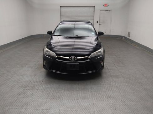 Used 2016 Toyota Camry SE FWD image 15