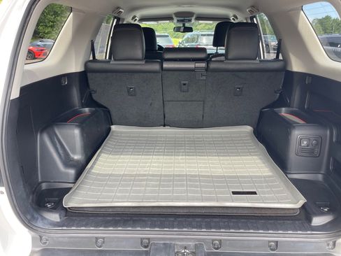 Used 2018 Toyota 4Runner SR5 Premium AWD/4WD image 16
