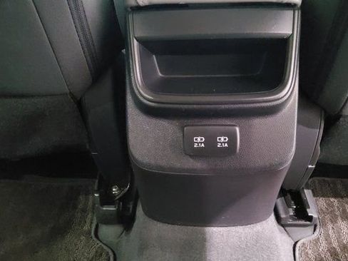 Used 2020 Subaru Outback Premium image 15