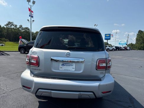 Used 2018 Nissan Armada SL w/ Premium Package RWD image 4