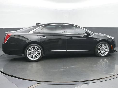 Used 2018 Cadillac XTS Luxury FWD image 6