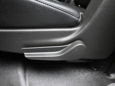 Used 2020 GMC Yukon XL SLT image 33