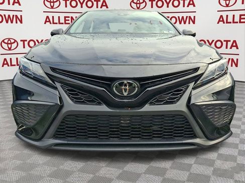 Used 2024 Toyota Camry SE FWD image 2