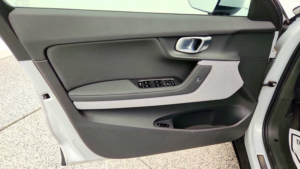 Used 2023 Polestar Polestar 2 w/ Pilot Pack AWD/4WD image 10