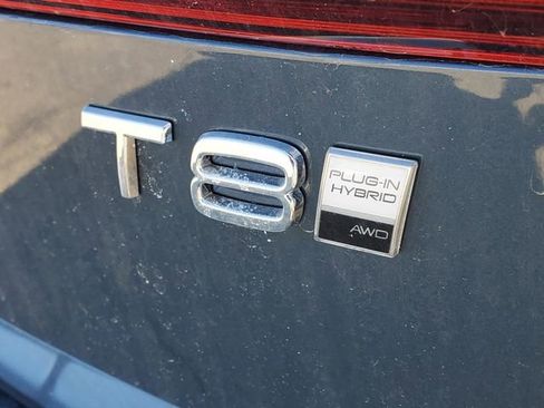 New 2026 Volvo XC60 T8 Ultra w/ Protection Package Premier image 8