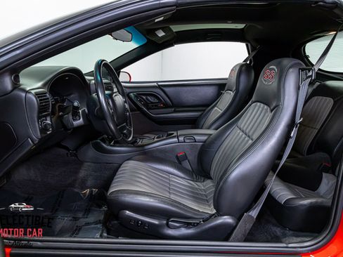 Used 2002 Chevrolet Camaro Z28 w/ SS Performance/Appearance Pkg image 72