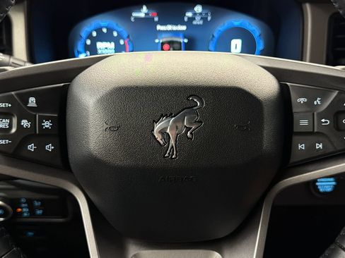 Used 2025 Ford Bronco Outer Banks AWD/4WD image 28