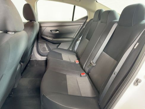 Used 2023 Nissan Sentra SV image 13