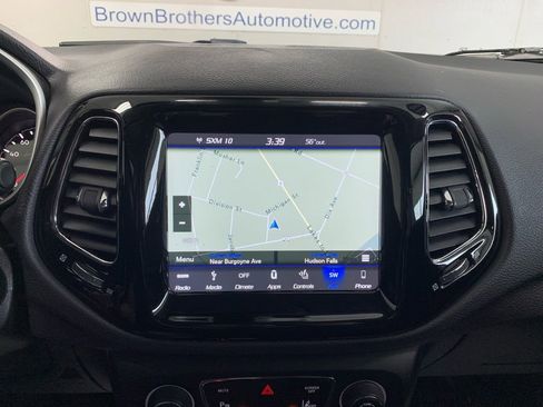 Used 2018 Jeep Compass Limited w/ Navigation Group image 39