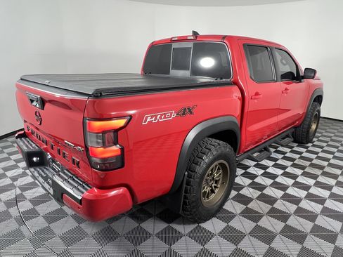 Used 2022 Nissan Frontier PRO-4X w/ Technology Package image 11