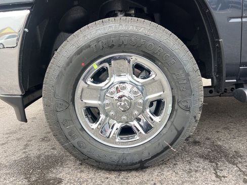 New 2026 RAM 3500 Tradesman image 29