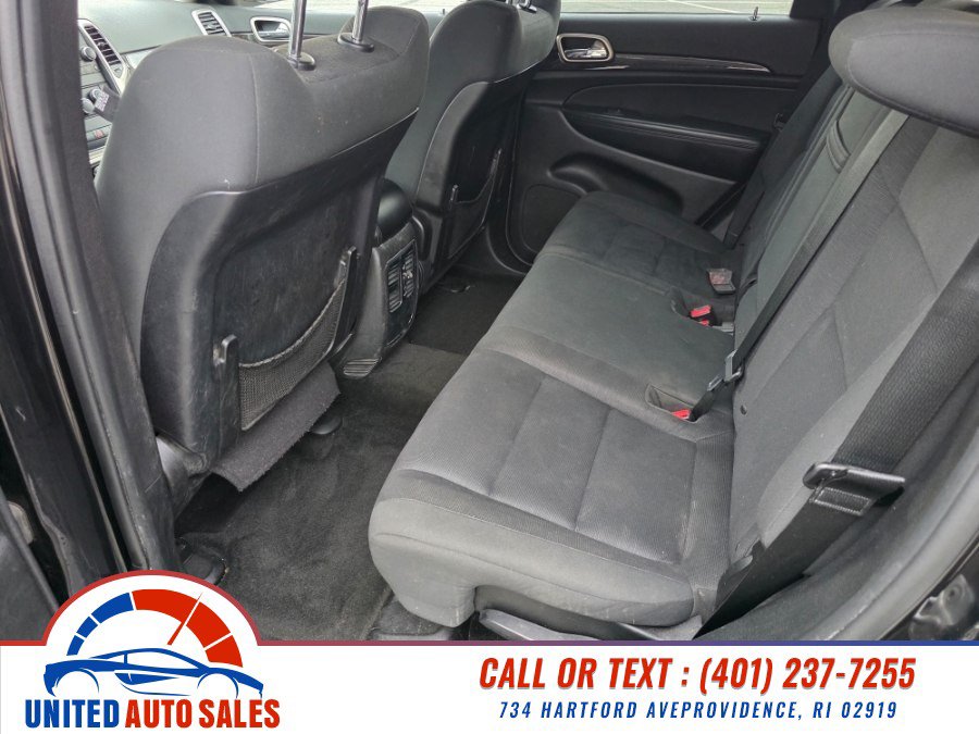 Used 2012 Jeep Grand Cherokee Laredo w/ Laredo E Group AWD/4WD image 10