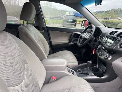 Used 2010 Toyota RAV4 4WD image 11