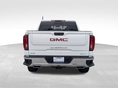 Used 2021 GMC Sierra 1500 SLT w/ SLT Premium Plus Package AWD/4WD image 5