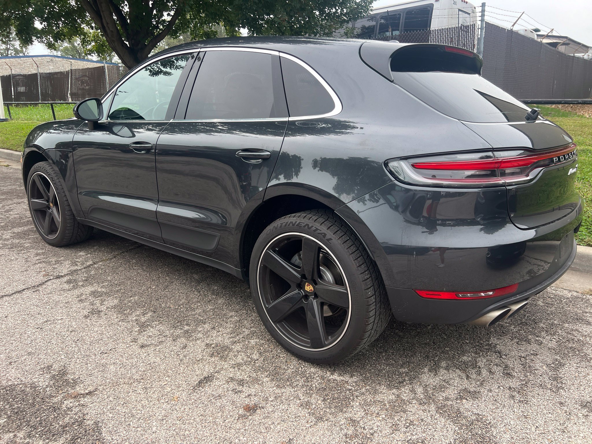 Used 2021 Porsche Macan S AWD/4WD image 7