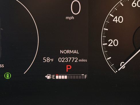 Certified 2023 Honda HR-V LX image 21