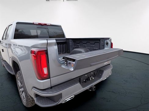 New 2026 GMC Sierra 1500 AT4 w/ AT4 Premium Package image 28