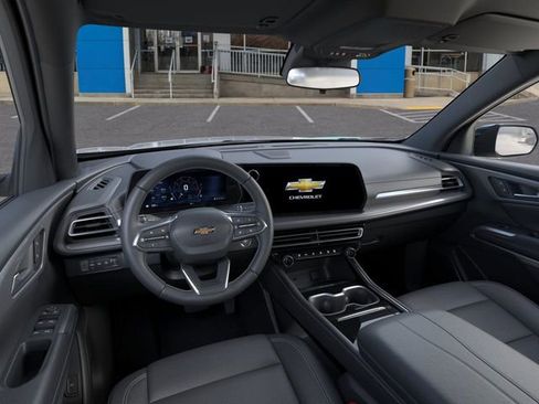 New 2026 Chevrolet Traverse LT w/ Midnight/Sport Edition image 15