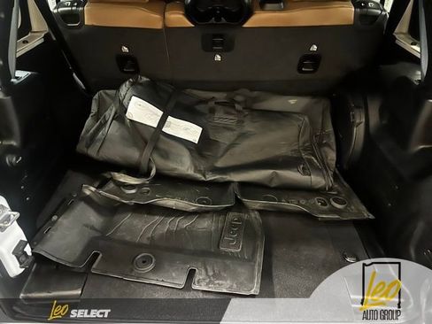 Used 2022 Jeep Wrangler Unlimited Sahara w/ Safety Group image 22