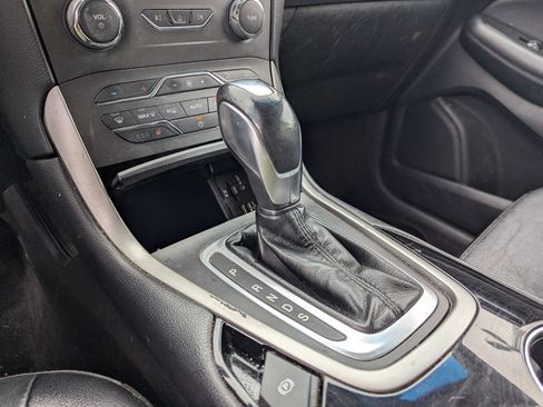 Used 2015 Ford Edge SEL w/ Equipment Group 201A FWD image 14