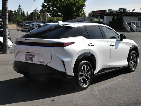 Used 2023 Lexus RZ 450e Premium w/ Accessory Package (Z1) AWD/4WD image 8