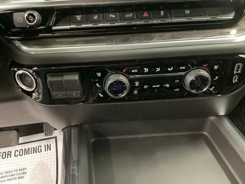 New 2026 Chevrolet Silverado 2500 LTZ w/ LTZ Convenience Package image 17