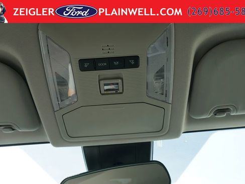 Used 2022 Toyota RAV4 LE AWD/4WD image 28