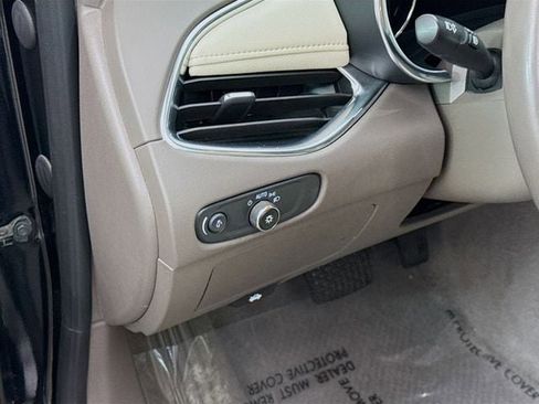 Used 2024 Chevrolet Malibu LT image 12