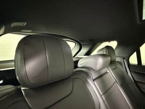 New 2026 Land Rover Range Rover Sport SE AWD/4WD image 29