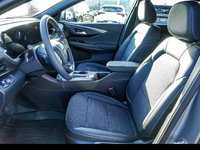 New 2026 Buick Envista Preferred FWD image 12