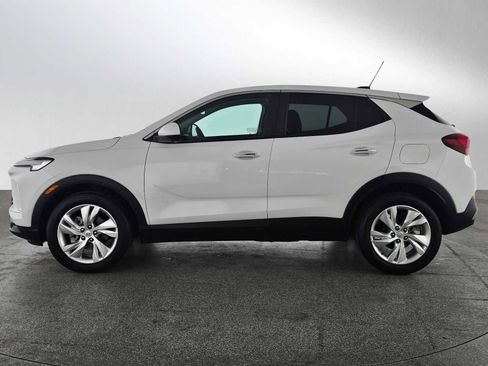 Used 2025 Buick Encore GX Preferred w/ Advanced Technology Package image 6